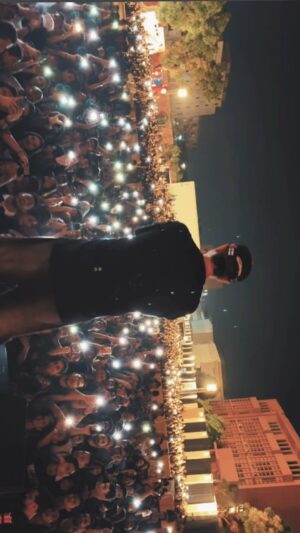 Mustafa Zahid Instagram - must have done something good in life to have moments like this so frequently. 
Thankyou IOBM for the love and respect last night.