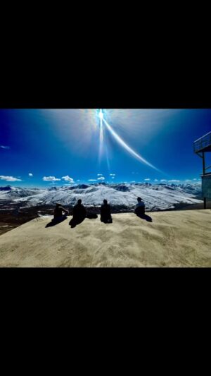 Mustafa Zahid Instagram - More than anything praying has taught me to be compassionate and respectful towards all religions. Pls remember that every prayer and every ibadat will make you a better human being if you also remember to be kind to every human being around you. Respect all humans & all religions. 
Thankyou @shahanplays for this beautiful footage.