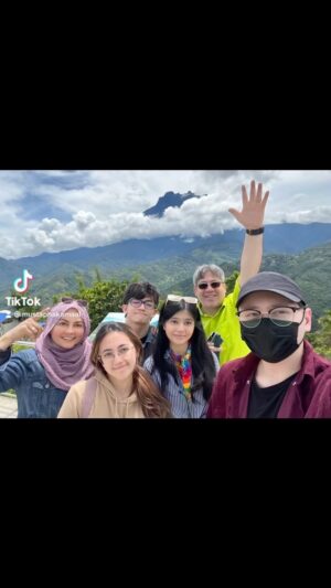 Mustapha Kamal Instagram - Merdekakan diri kita dari nafsu jahat manusia .