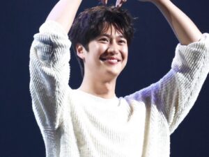 Na In-woo Instagram - Thank you Japan!💕
Hope to see you again..
감사합니다 사랑해요💕