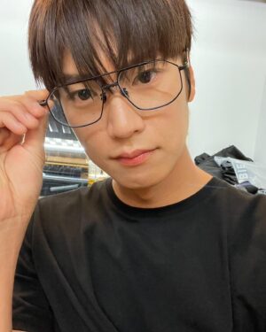 Na In-woo Instagram - \..ㅁ-ㅁ../