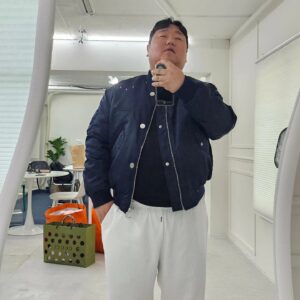 Na Sun-uk Instagram - 니 남친 옷 쫌 치누