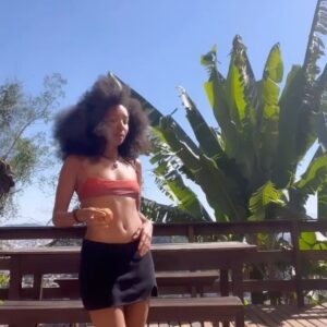 Nabiyah Be Instagram - It’s just a little (lifelong) crush. Versão junina.