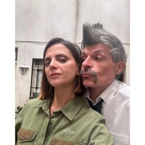 Nacho Guerreros Instagram - Que Maca es lo más ya lo sabe todo el mundo, pero por si acaso yo lo confirmo... 🤗
@macarenagomezofficial

Feliz Viernes