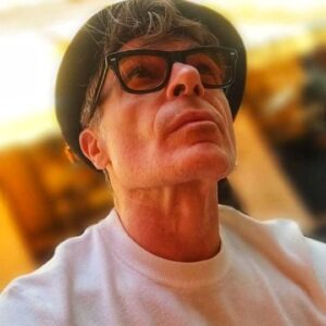 Nacho Guerreros Instagram - Qué interesante es hablar con profesionales como @vic.tellez_ de @tcenteroficial
