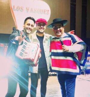 Nacho Pop Instagram - Gran primera jornada en la Fiesta del 18 🇨🇱 en @lobarnecheascl junto al cariño del público y de @losvasquezoficial #FiestasPatrias #El18 #18deseptiembre🇨🇱
