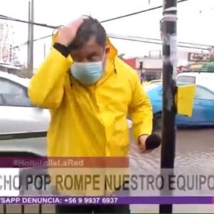 Nacho Pop Instagram - Este viaje llegó a su final... dejo voluntariamente lo que fue mi familia, equipo y compañeros durante 2020, 2021, 2022 y 2023. Me voy de La Red con agradecimiento. Me despido con este móvil que ha sido uno de los que más me ha gustado y que representa ese espíritu positivo que a pesar que llueve... hay que sonreír. 

Gracias a los camarógrafos, productores, productoras, periodistas, sonidistas, iluminadores, personal técnico, a la gente del casino, las amigas del aseo, la gente de Tevetel, continuidad, los guardias, maquillaje, peluquería y vestuario (la gran mayoría ya no es parte del canal) En La Red pude ser panelista, notero y hasta animador en nuestro querido Cóctel junto a la inigualable @natimandiola , mi querido hermano @mmarocchino y la linda @sofia.munoz.f . 

Pude cubrir elecciones y hasta cambio de mando en La Moneda. Gracias a la gente que siempre me ha mostrado su cariño y que en cada móvil me regaló tantos lindos momentos y rieron conmigo.
En esta sexta pasada partí en comienzos de pandemia en Mentiras Verdaderas, pasé a Hola Millones y mi querido Hola Chile junto a la gigante @juliavialc a quien llevaré en el corazón por siempre… y en Dicom porque soy su aval ;al solidario @eduardodelaiglesia y el carismático @fischerrojas a los que se suman @yasnalewin @mirnaschindler @javiercabalin @javi_puentes @manemiserda @camisapag @nicoentuiter @conymaceratta @borisbarahona @pablo.yutronic  @pvenegasdiaz  @silvanastock volví a trabajar con mi querido @michaelrb y por supuesto a la gran @veromendoza_s  y muchos otros!!!... 

Al parecer soy el último integrante del Hola Chile… así que apago la luz, cierro la puerta y vamos por nuevos horizontes… ahhh se vienen cositas…