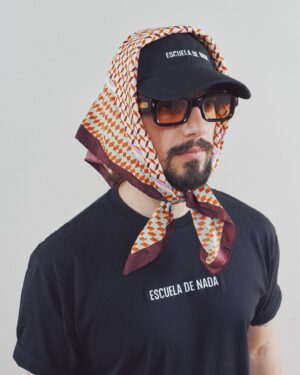 Nacho Redondo Instagram - Nuevo merch de @escueladenada ya disponible en todo el mundo.

Escueladenada.shop

Piezas limitadas.