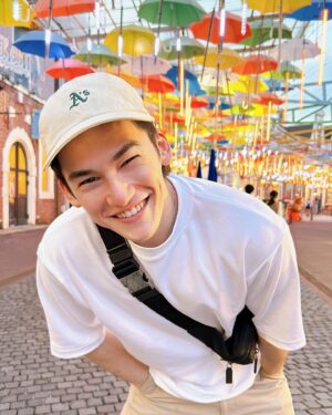 Nakhun Screaigh Instagram - smilin’ 😄