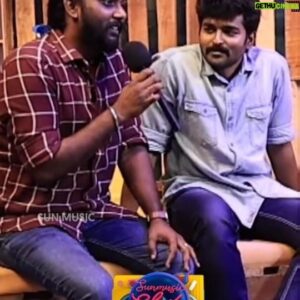 Nakkalites Arun Kumar Instagram - Laugh riot with Saba Nayagan team! 😂

Watch the full video on Sun music YouTube channel!
#SunMusic #HitSongs #Kollywood #Tamil #Songs #Music #NonStopHits #SMShots #SunMusicShots #AshokSelvan #MeghaAkash #SabaNayagan

‌

‌