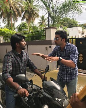 Nakkalites Arun Kumar Instagram - SABA NAYAGAN IS ONE OF THE MOST IMPORTANT THINGS HAPPENED IN MY LIFE . NATURE HAS BEEN SO KIND TO ME . 
“ IF YOU REALLY DESIRE SOMETHING , ALL THE UNIVERSE CONSPIRES IN HELPING YOU TO ACHIEVE IT .” 
Idha naan sollala , - PAULO COELHO . 
@ashokselvan @karvig @dineshkumarpurushothaman @jaiseelan_sivaram @sri.ram.krish @aneessh_sivashanmugam @michael_thangadurai @chandini.chowdary @itz_razz._official