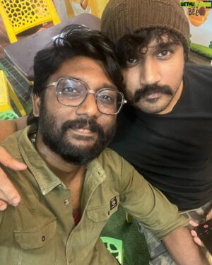 Nakkalites Arun Kumar Instagram - SABA NAYAGAN IS ONE OF THE MOST IMPORTANT THINGS HAPPENED IN MY LIFE . NATURE HAS BEEN SO KIND TO ME . 
“ IF YOU REALLY DESIRE SOMETHING , ALL THE UNIVERSE CONSPIRES IN HELPING YOU TO ACHIEVE IT .” 
Idha naan sollala , - PAULO COELHO . 
@ashokselvan @karvig @dineshkumarpurushothaman @jaiseelan_sivaram @sri.ram.krish @aneessh_sivashanmugam @michael_thangadurai @chandini.chowdary @itz_razz._official