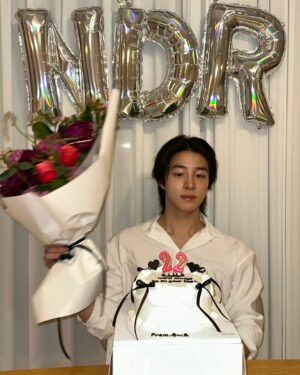 Nam Da-reum Instagram - HBD 남다름

#2002년생#남다름