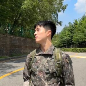 Nam Da-reum Instagram - ⏳️D-3

546일중  543일이 지나간다~

#22사단#병장남다름
#마무리잘하고만나자 🙂
#마지막휴가_복귀하던날#남다름

📸_솜찍사