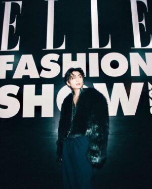 Nam Đình Võ Instagram - First time with ELLE 🔥🔥🔥

Photo : Moè
Make up : Tăng Ngọc Trâm
Hair : Gill Nguyễn
Stylist : Woody

#ELLEVietNam #ELLEFashionShow2023
#YSL #Tamson