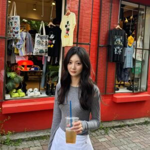 Nam Kyu-hee Instagram - ✨