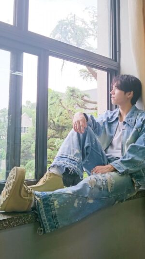 Nam Woo-hyun Instagram - [🎥]

※눈부심 주의, 영상 시청 시 선글라스 필수ㅣ눈부셨다 챌린지

🔗 youtube.com/shorts/mdIMYVyJO5Y

#NAMWOOHYUN #남우현 #눈부셨다 #Sunshine #챌린지 #NAMWOOHYUN_눈부셨다_챌린지 #shorts