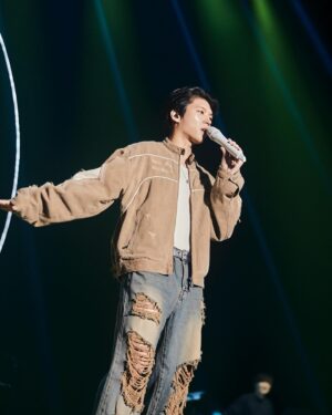 Nam Woo-hyun Instagram - 2024 lovesome
#musicfestival #lovesomefestival #inspirit