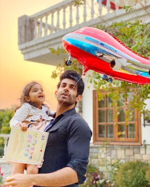 Namik Paul Instagram - Planes, Little Baby Tales and Happy Frames ❤️

Have a great extended weekend everyone!