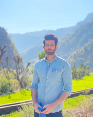 Namik Paul Instagram - Don’t have to do much when the background looks like this! I’m sure I’ve said that before, but then this place never stops amazing me 😍 Happy Valentine’s everyone, a day built around gifting and receiving, and most importantly, eating chocolates is never a bad idea ❤️🤪