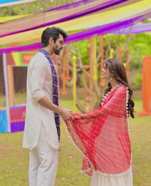 Namik Paul Instagram - Happy Birthday to the Heroine, the Eye Roller Supreme, to the wonderful, talented, hilarious person I had the pleasure of working with for 4 months. 

The person who was focused, and professional and would do 15 page scenes in damn near one take. 

Who took injuries and illness as some sort of challenge to her toughness and refused to be daunted. 

Who was always quick to laugh and make others laugh with her, even if it was at her own expense.

Who was ziddi and excitable, but also mature beyond her years when she needed to be. If any of these sound like contradictions, Tanisha would be the first to tell you it was because her zodiac is a Leo, or a cusp or …something 🙄 

Whatever your star sign, I wish for nothing but the best for you my friend, @tanishaamehta_ 🥳 🎂 

And now a pictorial retrospective to commemorate the occasion:

2) First photo I ever took, and my smartphone blurred us out and took a photo of itself 👌🏼 

3) Dorkily pointing at ourselves at the LJG launch ✌🏼

4) Tanisha barely missing a beat after a stay at the freakin hospital.

5) Little known fact, there was no bigger Aniket- Ishani shipper than Ishani herself. 

6) Aftermath of having to roll around in some kind of chocolate, dust and water mixture. Much Ro, some Mance. 

7) A selfie before wheeling me away on that vegetable cart in the background, because why not 🤷🏽‍♂️

1 & 8) Being asked to give ‘Happy Candids’ and awkwardly trying to figure out what that meant.