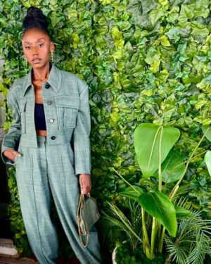 Nana Mensah Instagram - PRESSED.
#PresumedInnocent drops June 12 on @appletv Styling by @moogunsan 
Hair by @cheryltbergamyhair 
Makeup by @edwardcruz 
Fit by @stellamccartney 
Shoes @jimmychoo 
Jewelry @monicavinader