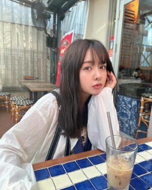Nana Yamada Instagram - めっちゃくちゃ元気に顔面絶不調🙃！笑
(自分しかほぼわからんやつ🧚)
みんなそれでも可愛いよと元気づけてくれっ...。笑