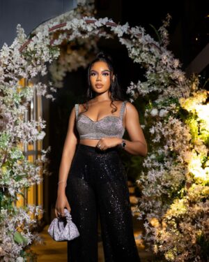 Nancy Isime Instagram - Disco & Diamonds for my SharBae ‘s Bridal Shower💎 

Outfit: @2207bytbally 
Hair: @mizwanneka 
Makeup: @bibyonce 
Photographed By: @bodunrin_photography 
Edited by: @officialphotofreak