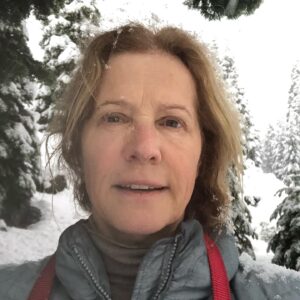 Nancy Travis Instagram - Stupendous Snow 
#gottagetinit #nogolftoday