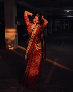 Nandana Varma Instagram - Styling @styyledbyjoe @joe_elize_joy
Photographer @pournami_mukesh_photography
MUAH @makeupartistry_kottayam.Cochin
Outfit  @byhand.in
Jewellery @kaya_online_