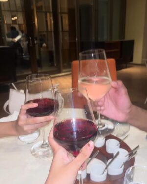 Nandana Varma Instagram - Wow what a year it’s been ! As we say goodbye to 2023 , I wanted to take a moment to reflect on all the incredible memories we have made together . From the highs to the lows , it’s been a rollercoaster ride , but one things for sure we’ve grown stronger and closer through it all 

I will grow from every situation ✨🥂
👗 : @olala.in
