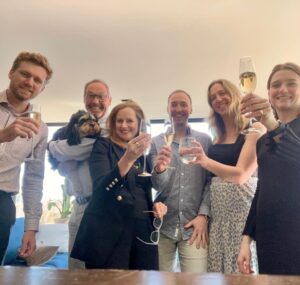 Naomi Simson Instagram - Such a happy Father’s Day! 💚🧡💛❤️💕☺️