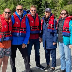 Naomi Simson Instagram - I wanted a holiday of a life time and that’s what we got thanks for helping me organize this family trip! @everything.newzealand @evolverentalsnz we did it all! #helicopter #horseriding #hydroattack #jetboat #biking #spa #offroad #clayshooting #winetasting #arttour #cruise and much more ❤️❤️❤️☺️