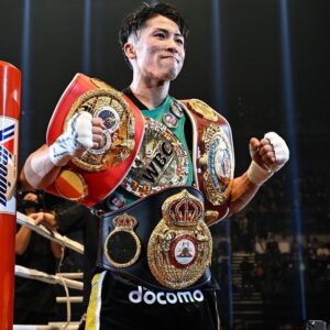 Naoya Inoue Instagram - 4団体制覇 #👑👑👑👑 やりました！
数多くの方々にサポート頂き実現したこの試合で見た景色は最高でした。。
みんな本当にありがとう！！
少しゆっくり休んでまた頑張ります！