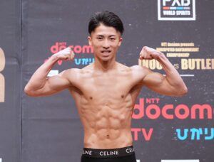 Naoya Inoue Instagram - 30gオーバーからの5分後に50gアンダーの53.45でパス！！

寸前で体重計が変わったから誤差が出てしまった。。

明日までしっかりリカバリーして最高のコンディションでリングに上がります。

明日は会場またはdTV ひかりTVで応援よろしくお願いします🔥

歴史的瞬間を見逃さないでくれ！！