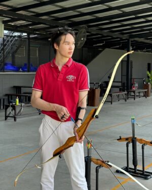 Napat Patcharachavalit Instagram - 🏹🤍❤️