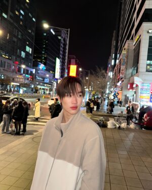 Napat Patcharachavalit Instagram - 🌃🌆