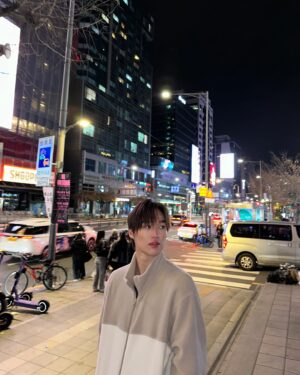 Napat Patcharachavalit Instagram - 🌃🌆