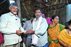 Nara Chandrababu Naidu Instagram - What we promised, we have delivered. I am delighted to announce that starting today, our deserving citizens will receive the enhanced NTR Bharosa pension at their doorstep. Alongside all the MLAs of Kutami, I performed my duty by leading the distribution in Guntur, ensuring the enhanced pension, including arrears, reached the doorsteps of 65.31 lakh citizens. The elderly, widows, single women, handloom workers, toddy tappers, fishermen, transgenders and artists will receive Rs 4,000 pm as a pension. For our specially-abled citizens, the pension has been revised from Rs 3,000 pm to Rs 6,000. For those 24,318 sisters and brothers, who have been suffering from serious ailments, the pension has been increased from Rs 5,000 to Rs 15,000.
#PensionsPandugaInAP 
#NTRBharosaPension