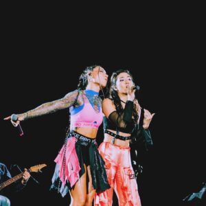 Narelle Kheng Instagram - 4 da mems!!!! 🪐🌟💖🛸

Started 2024 ticking off 2 huge bucketlist items I never thought would see the light of day 😮‍💨   being an absolute embARrASsssment by absolutely melting into a pile of tears in front of Chris Martin 🫠Love it how could it have gone any different😍 

Ghost stories was my blanket and my lifeline (quite literally on a few occasions), and holds memories of such a complex and trying time in my life. Yet amidst all the gut wrenching intensity of young existential depressions the album stays my light in the dark, my bubble of safety, the goodness in the world. Few things in life has had that impact on me ! It’s a lovely reminder of how magical music can be and how deep it can run within us ✨

@rriley so damn proud & so damn grateful for gifting & sharing these moments :’) love uuuuuu ahhhhh