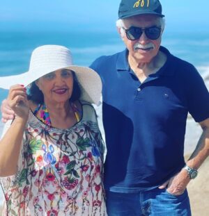 Narges Rashidi Instagram - A girls first love is their father. 
My first love just turned 85. Baba Ashegetam. This guy… he’s loved us unconditionally and given us everything that was possible for him to give. He gave us his all. You are grace, love, patience, intelligence, beauty, elegance, strength, resilience and kindness and my all. 
I love you daddy- 
happy birthday! Can’t wait celebrate your 120th ♥️ #grateful #blessed