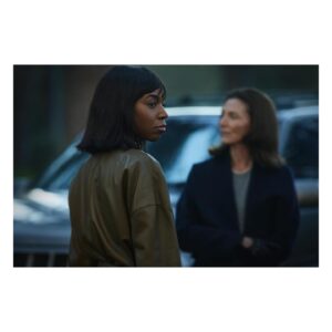 Narges Rashidi Instagram - GANGS OF LONDON 

Season 2 with you in 2022

Goodbye London; 
Taking off for now- 
I will miss you and this incredibly talented group of people. Some became friends and some friends became family…. 
Thank you. ♥️ 

#gangsoflondon #season2 @gangsoflondonus 
@skytv @amc_tv @amcplus @pulsefilms @sisterglobal