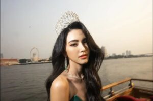 Naruebet Kuno Instagram - ภาพถ่ายสุดเยี่ยมโดย @tangtawanwad_ 
#MVแพ้เธอ

@oatpramote

Producer @aammypatcharaporn
DP @tangtawanwad_
Ass.director @gigamegakilo
Art พี่ทูเดย์
Stylist @minemine.minemind
และ @fa_chavi
Pm @_ayokk26
MUA @jibbierubie
Post producer เอิท
Editor @timjrw
Colorist @jadeprd