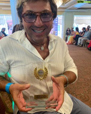 Nasser Sultan Instagram - Lights, Camera, Celebration! Star Central Media Group Rings in the Year’s End with Sparkle, Success, and Shared Memories!

StarCentral Media Group honored Maxim Australia for their exceptional content, recognizing their influential presence in the industry.
