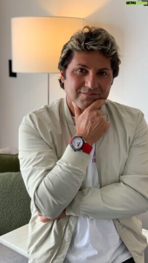 Nasser Sultan Instagram - Embarked on a captivating journey into the world’s most exclusive watch collection at the annual Sydney International Watch Fair that took place Nov 2 - 4! @intercontinentaldoublebay 

See you next year for the 3rd Sydney International Watch Fair. Make sure you follow @hbcmilestone for updates and showcase of the most luxurious timepieces direct from Geneva! 🇨🇭⌚️✨

Thank you @maxmarkson @martawiacek_ @hbcmilestone for hosting such an exclusive horological showcase that captivated Australia!

🎥 @novaonas @plusonesocialaus