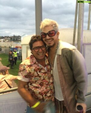 Nasser Sultan Instagram - Hanging out with this guy has been lot’s fun and I was lucky enough to be invited to the filming of the blind Auditions of the voice to experience the behind the scenes so thank you Adam and that’s A YES FROM ME 

@koko.durant 
#queen #blindauditions #friends #celebrities #sydney #music #partypeople #thevoice