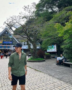 Nat Sakdatorn Instagram - Happiness happens in Hachioji. 💚

-chill at TakaOne Activity & Stay
-walk around Takaomachi
-eat at Ukai Toriyama
-enjoy espresso soft cream at Takao Coffee

#Hachioji #TokyoTokyo