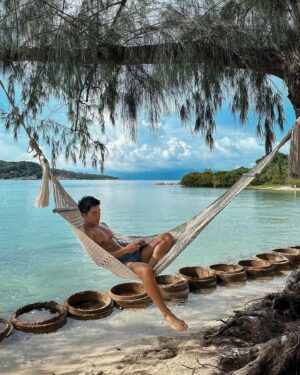 Nat Sakdatorn Instagram - Charging complete. : )
@capefahn #samui