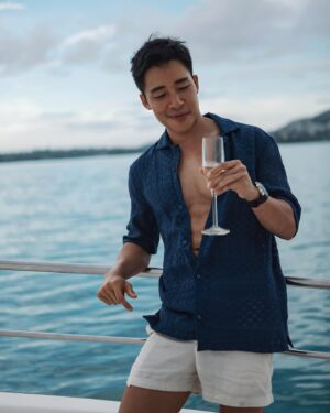 Nat Sakdatorn Instagram - Charging complete. : )
@capefahn #samui