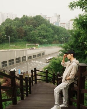 Nat Thewphaingam Instagram - วันครึ้ม SEOUL ~~ 

Photo 
By 
@bee__munin